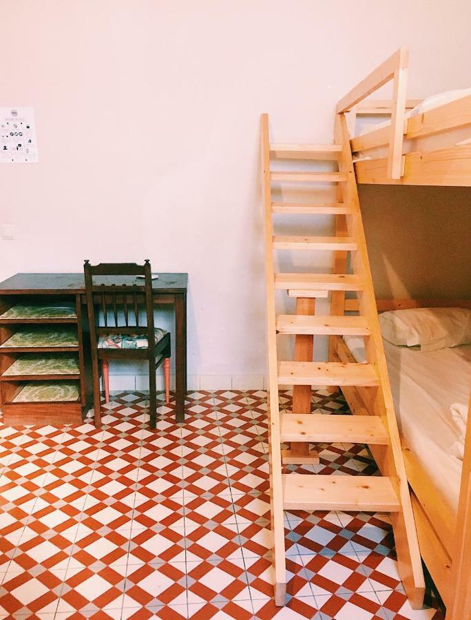 Hostel Hub 1878 *