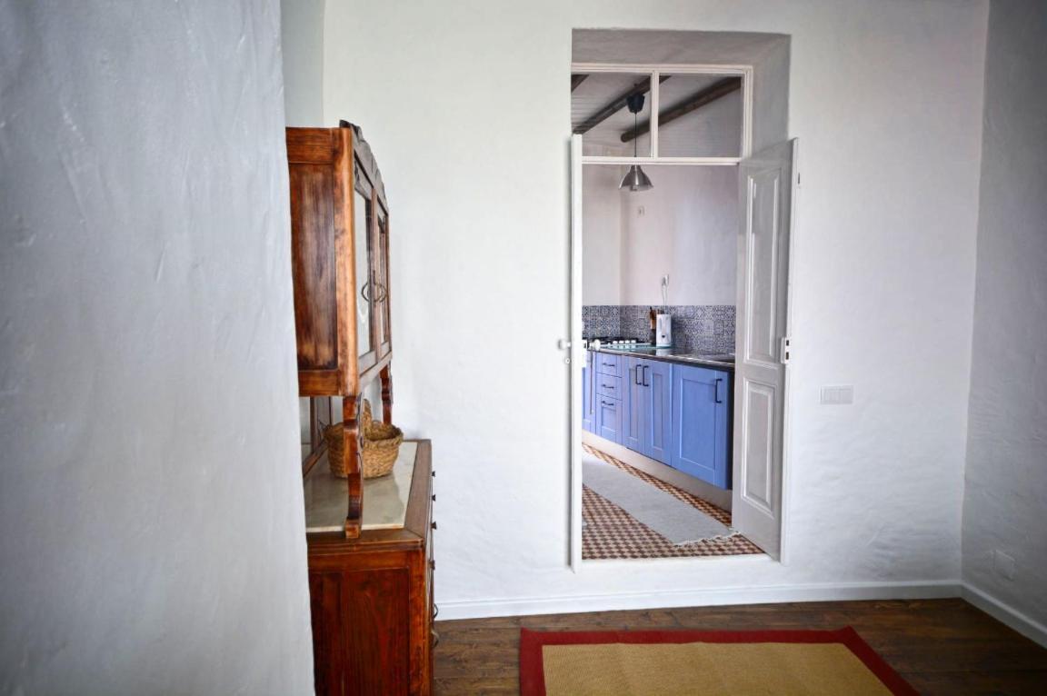 Traditional House In Historical Center Of Faro