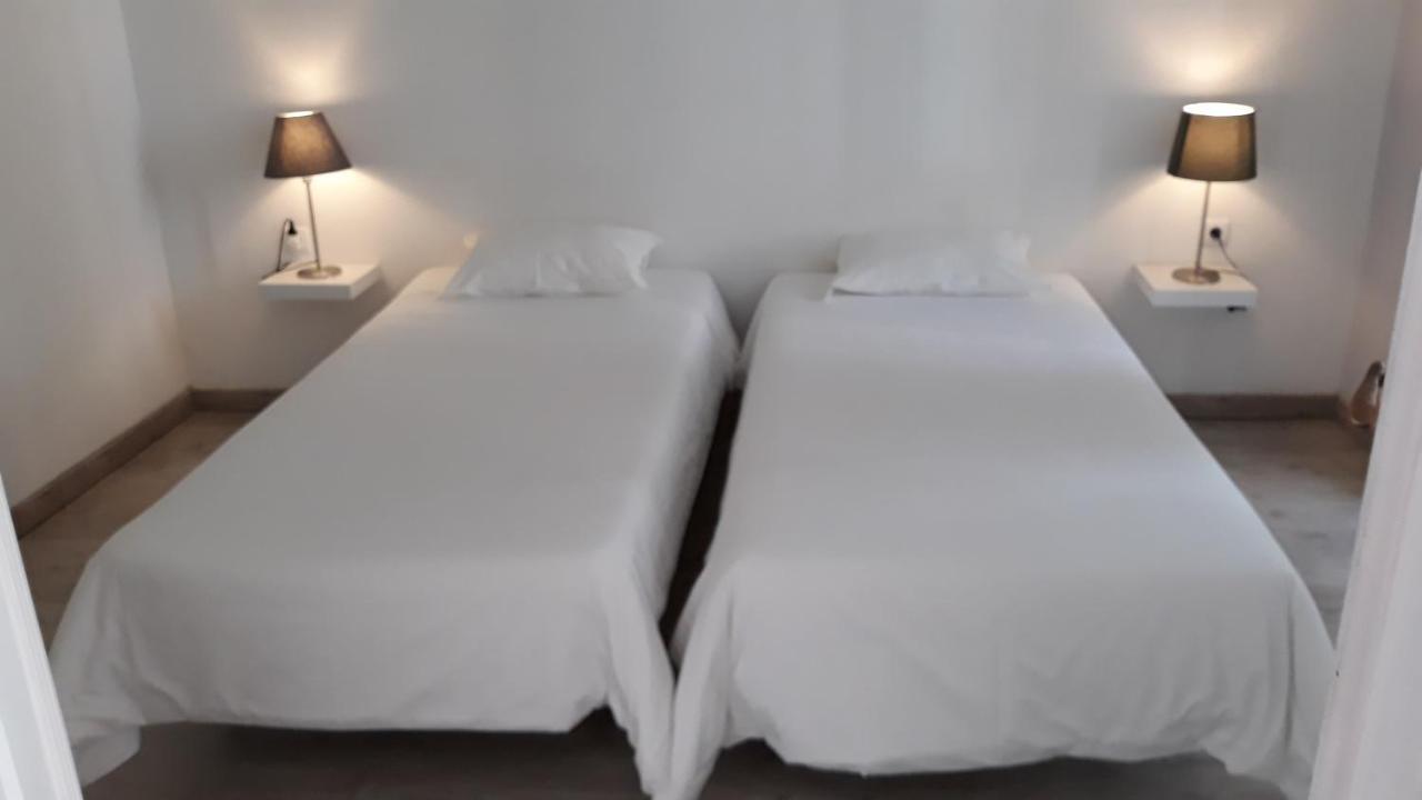 Hostel A Casa Da Arvore *