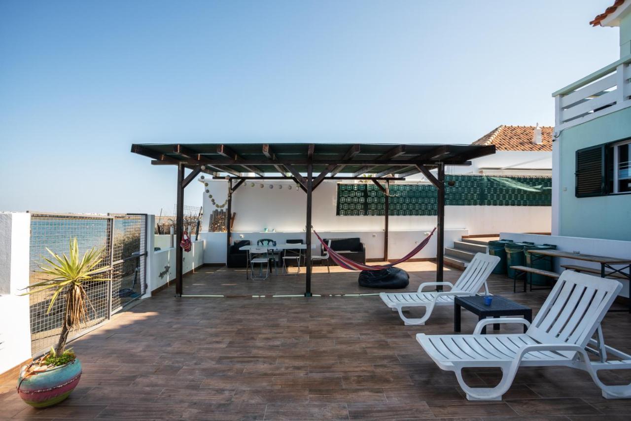 Life Albergue *