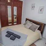 Charming Private Rooms In An Apartment A1 Penha - Faro