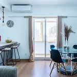 Faro Center With Ac & Wifi