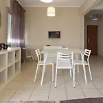 Blue Sky Apartment