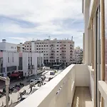 Modern & Bright - Faro Mercado Apt 22