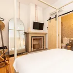 Amalia Boutique Suites & Studios - By @ Rita\'S Place