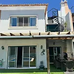 Garvey Algarve - Luxurious Town House With Pool
