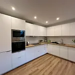 Downtown Lux Apartment