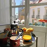 Grey And Green, Modern 2-Bedroom Apartment, Ac, Top Location At Faro\'S Historic Centre