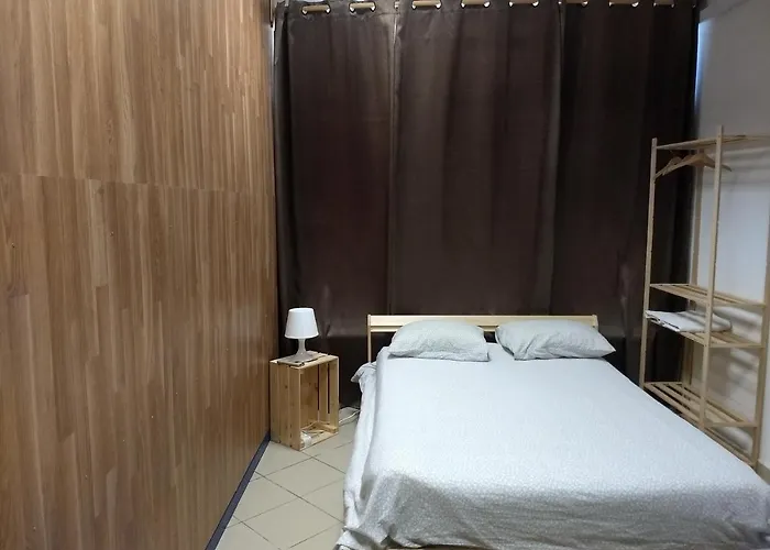 Melaya Budget Hostel