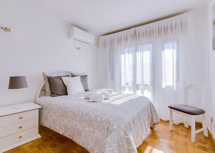Palma - 4 Bed Near The City Center - Faro