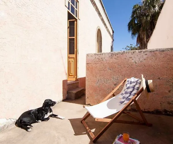Porta Doze Guesthouse