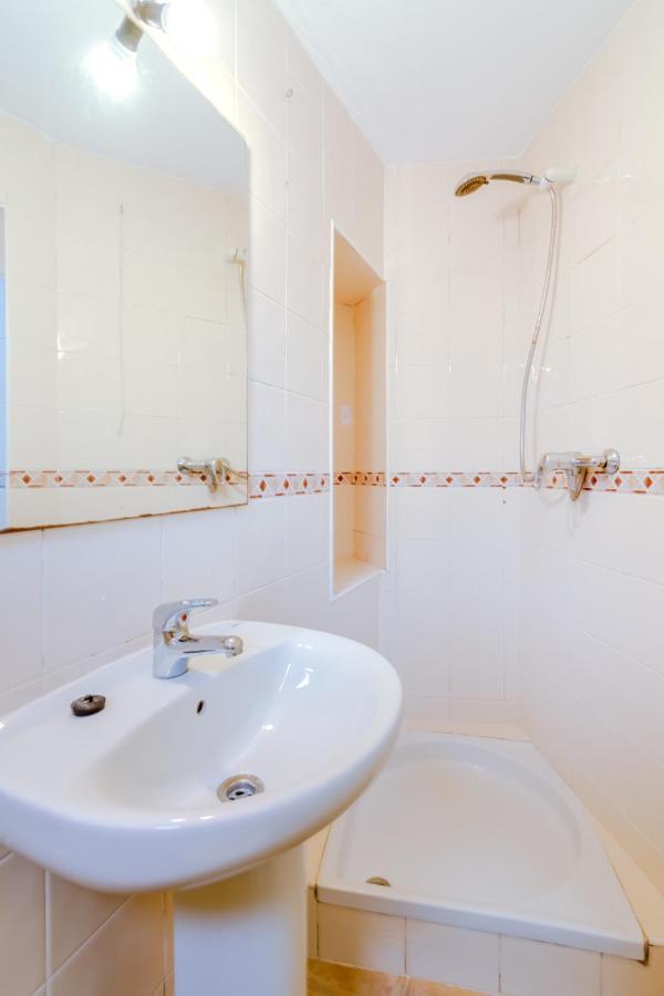 Trem - Located In Old - * Faro