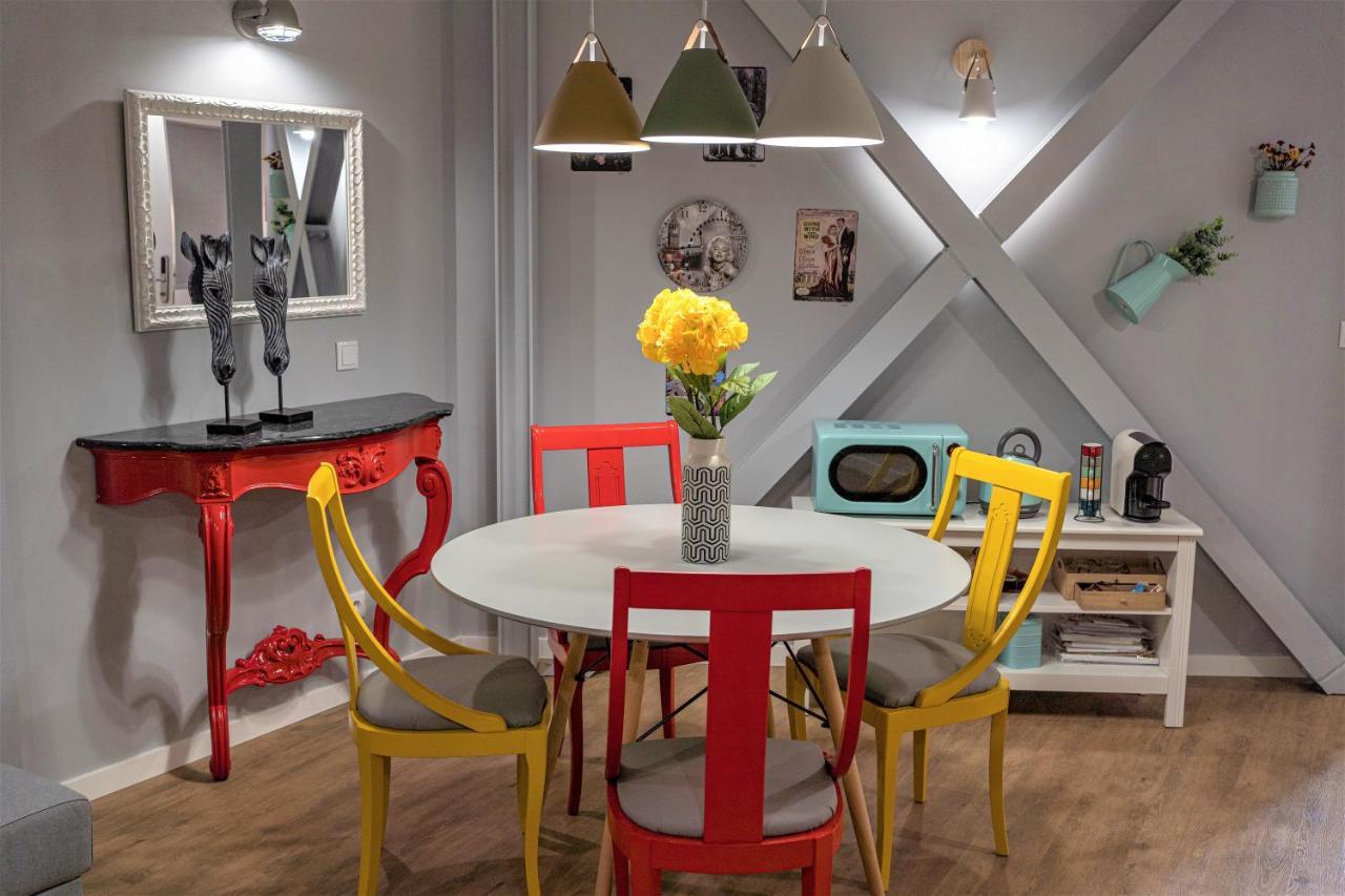 7 Styles By Raspberry Cascade Faro