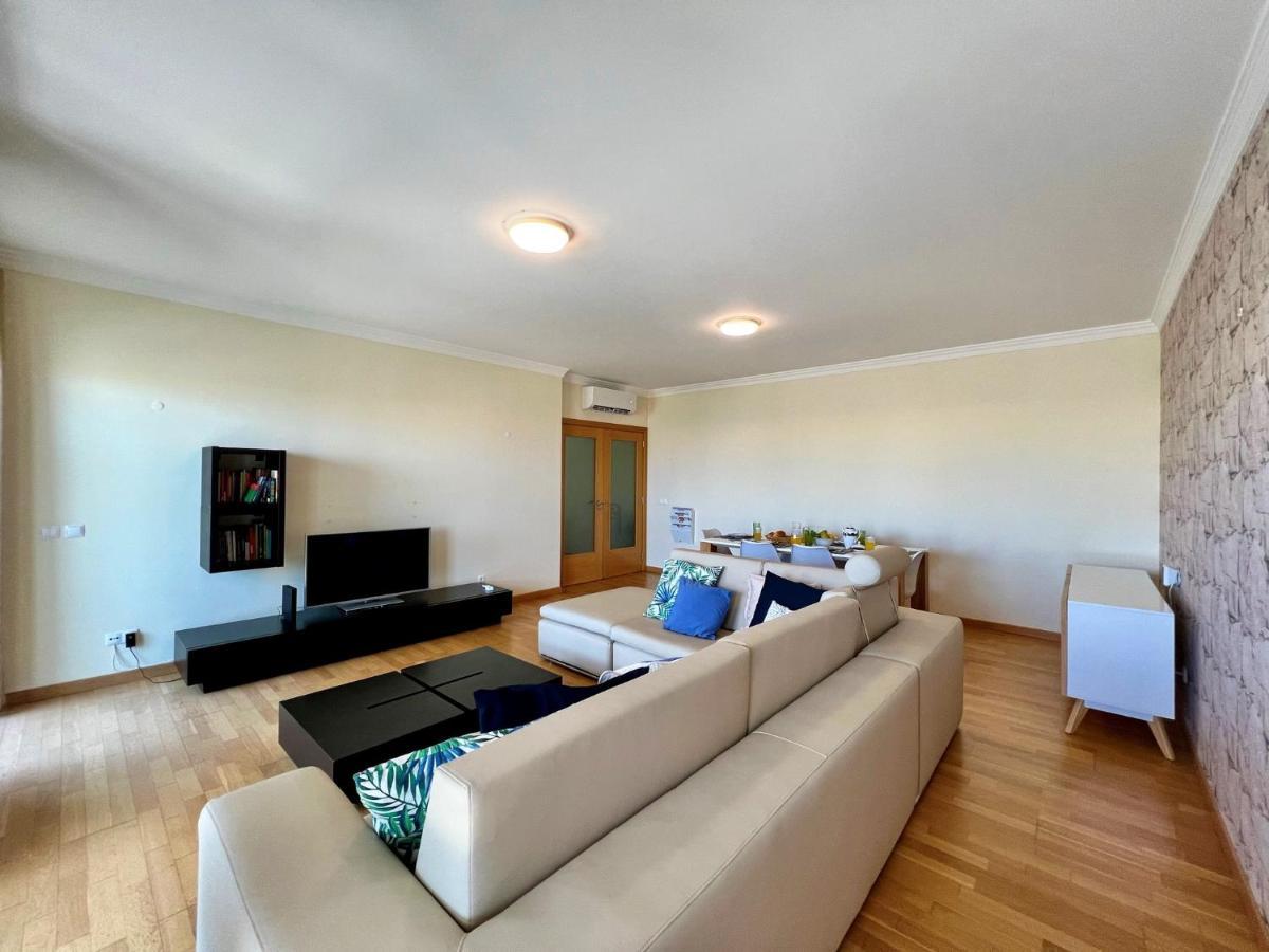 Apartment Stylish 2 By Homing Faro