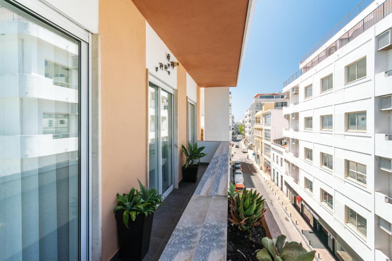 Privilege Deluxe Casa Mae,