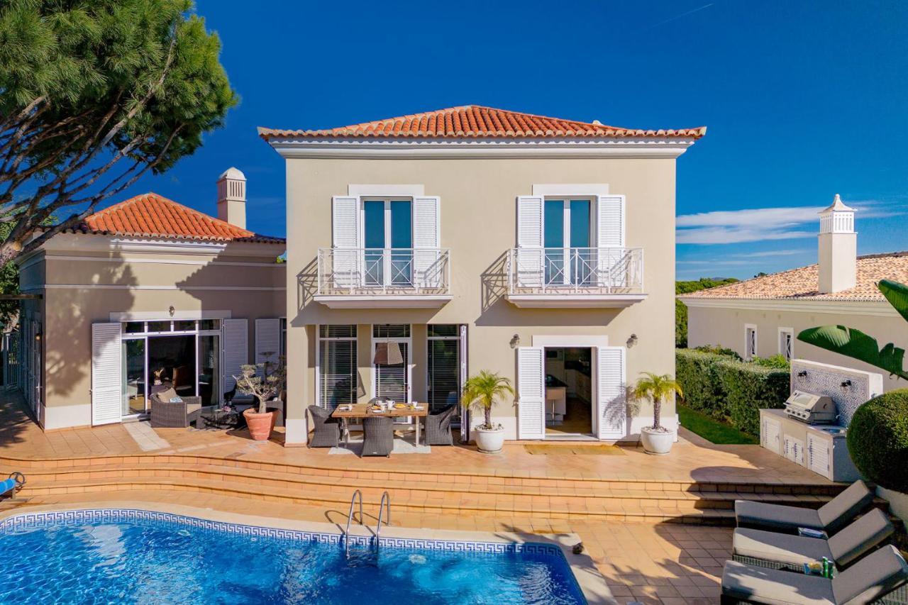 Anna - Vale De Lobo Distrikt Faro