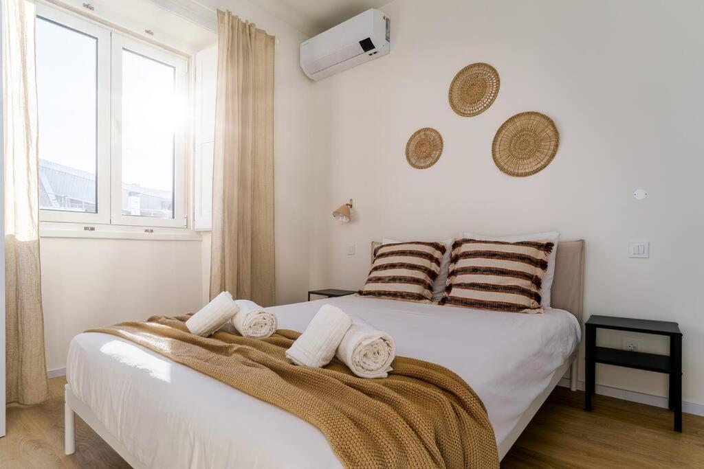 Modern & Bright - Mercado 22 *