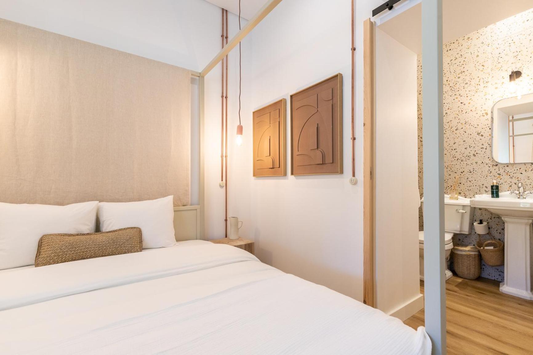 Guest house Amalia Boutique & - By @ Rita's Place *