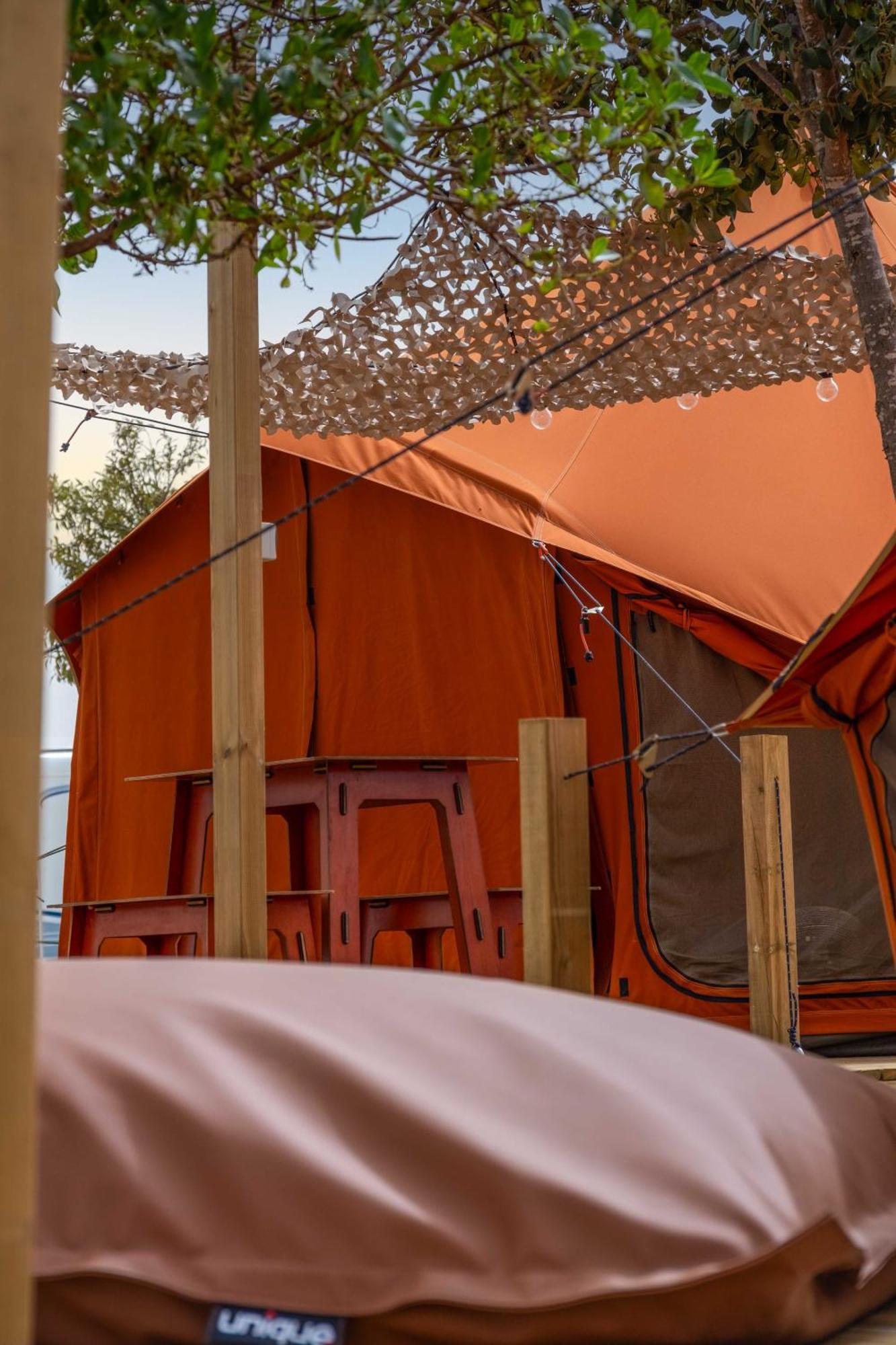 Glamping Camp Luxury tent