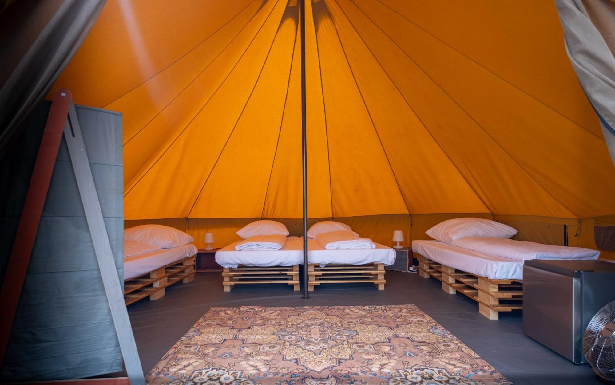 Luxury tent Glamping Camp
