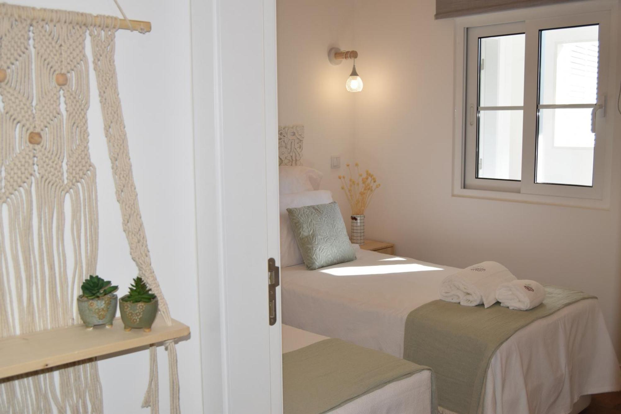 Apartment 7 Styles By Raspberry Cascade *