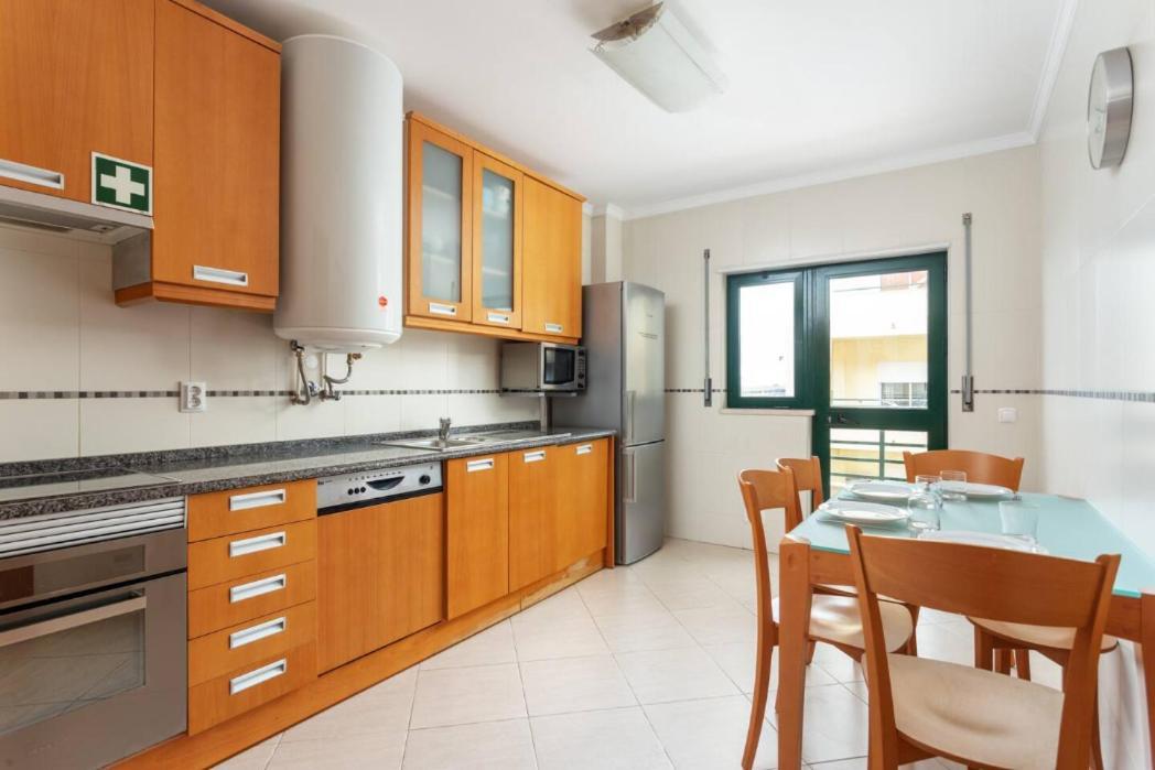 Blife Rya Private - Airport Homestay Faro