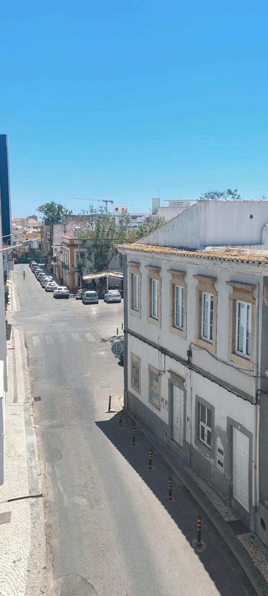 Center View * Faro