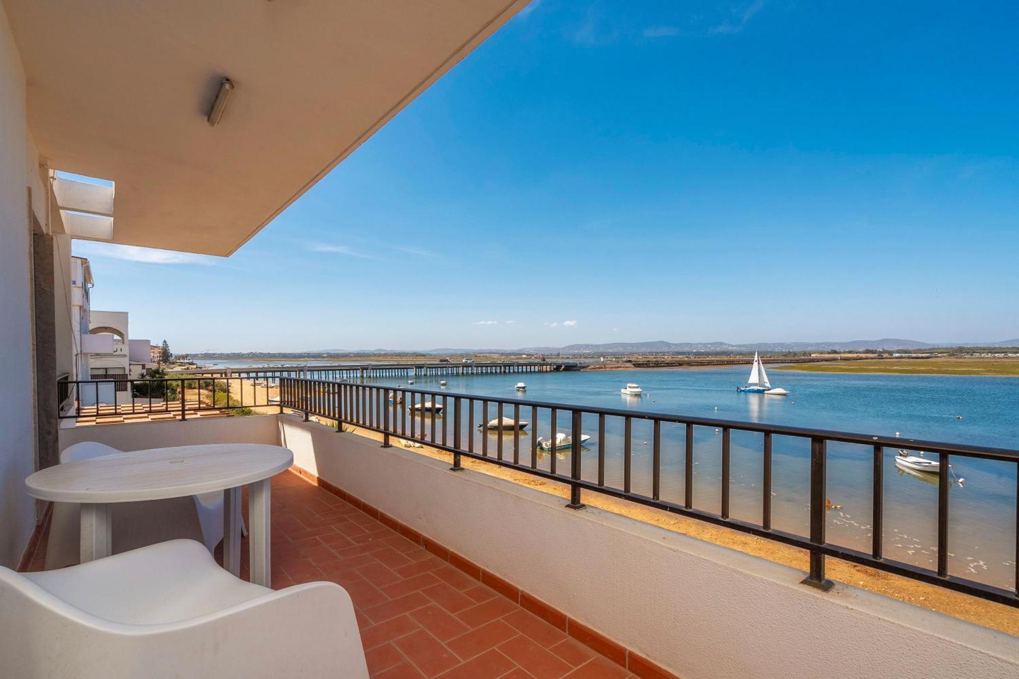 Sundance House * Faro