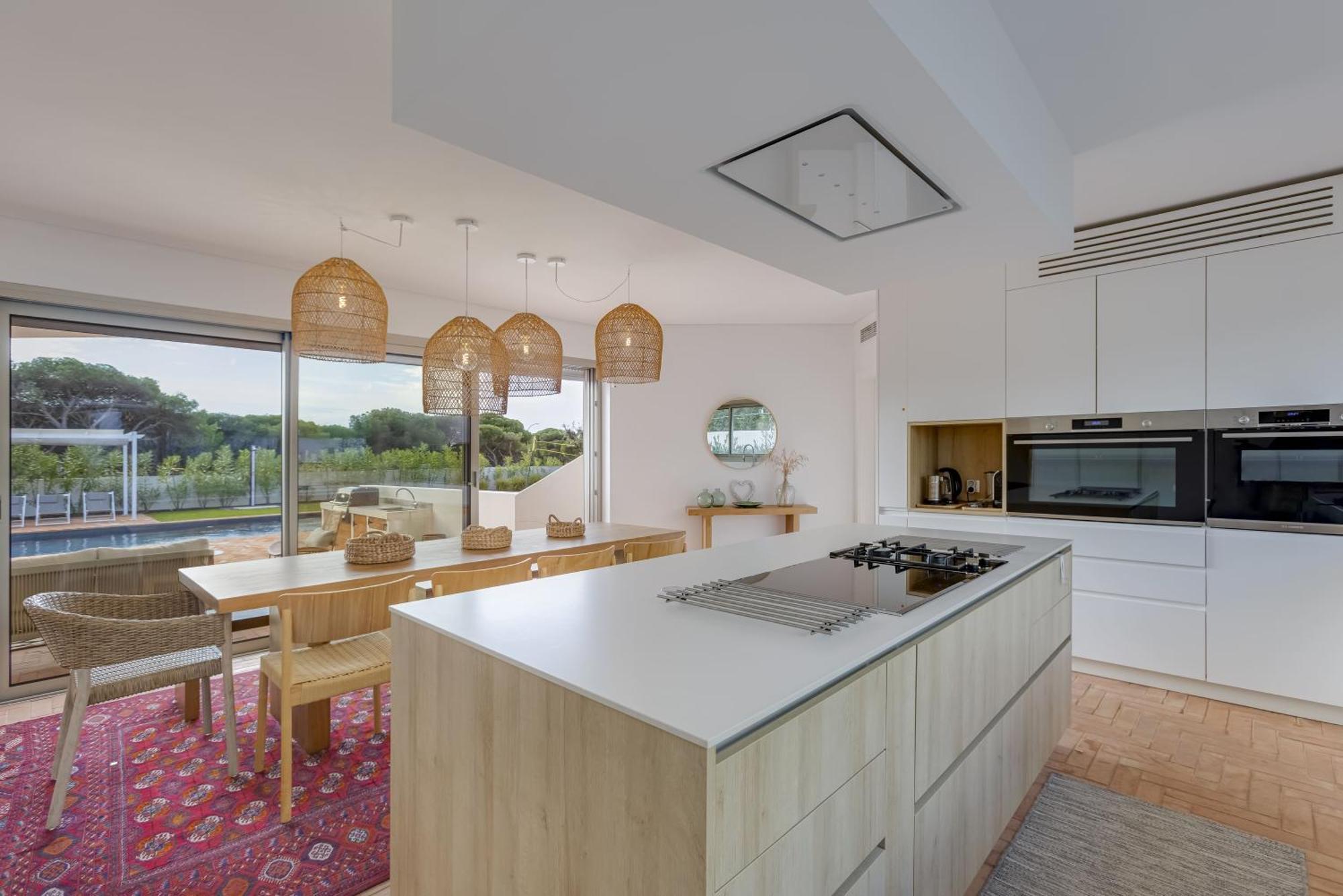 Sunset - Luxury With Superb Pool And Great Views Villa