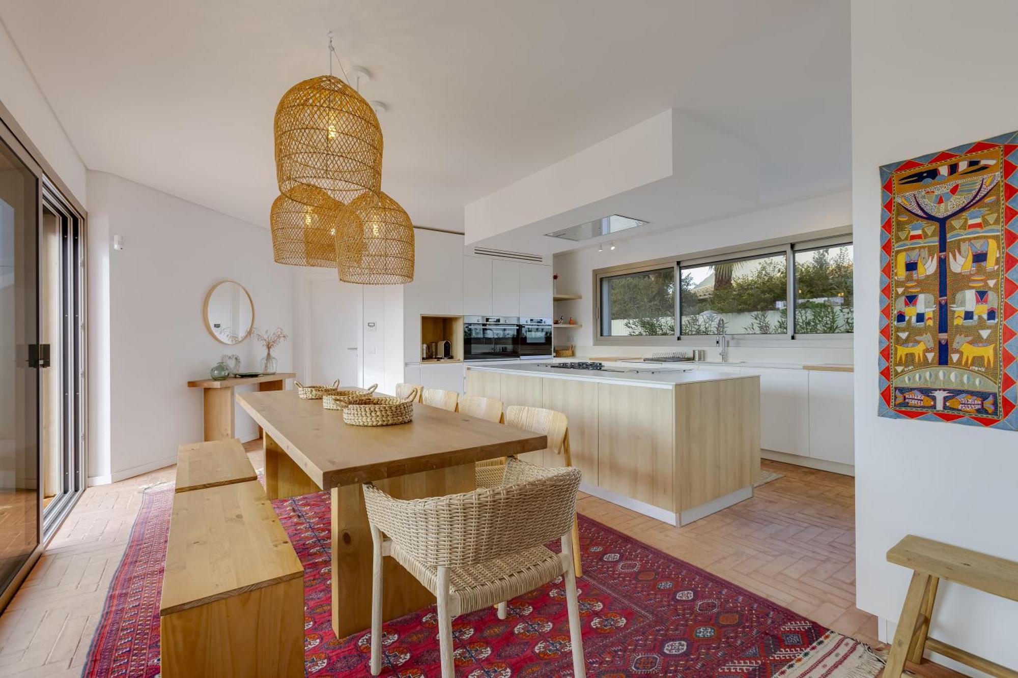 Villa Sunset - Luxury With Superb Pool And Great Views