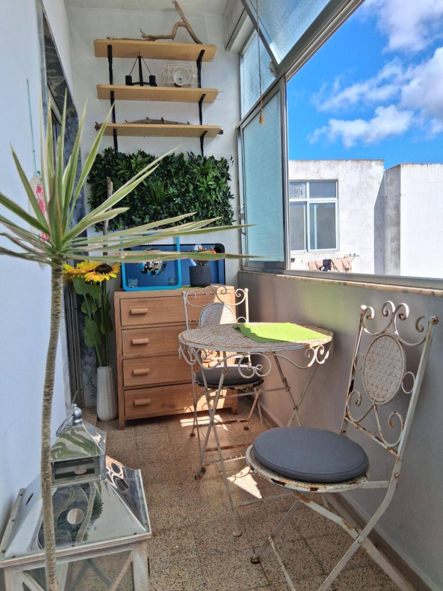 In Art And Apartment *