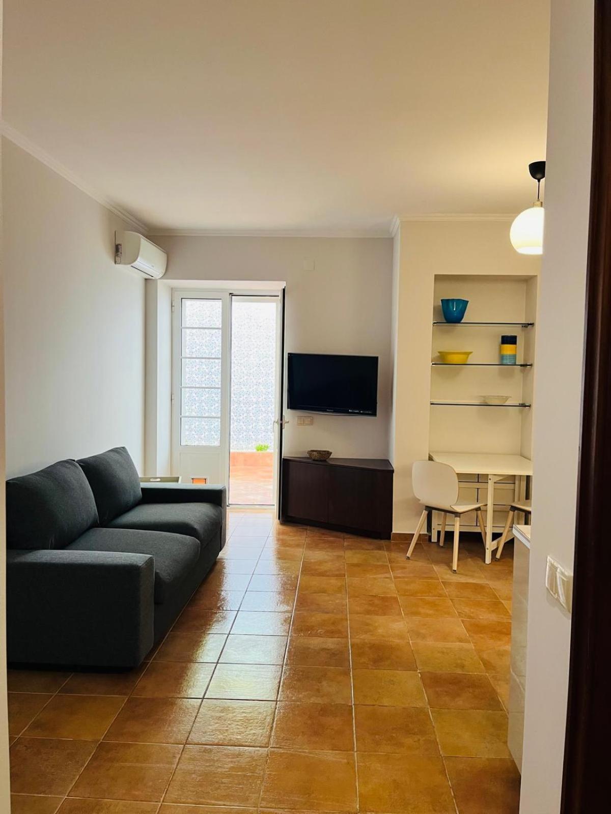 Senhor Gigi Guest house