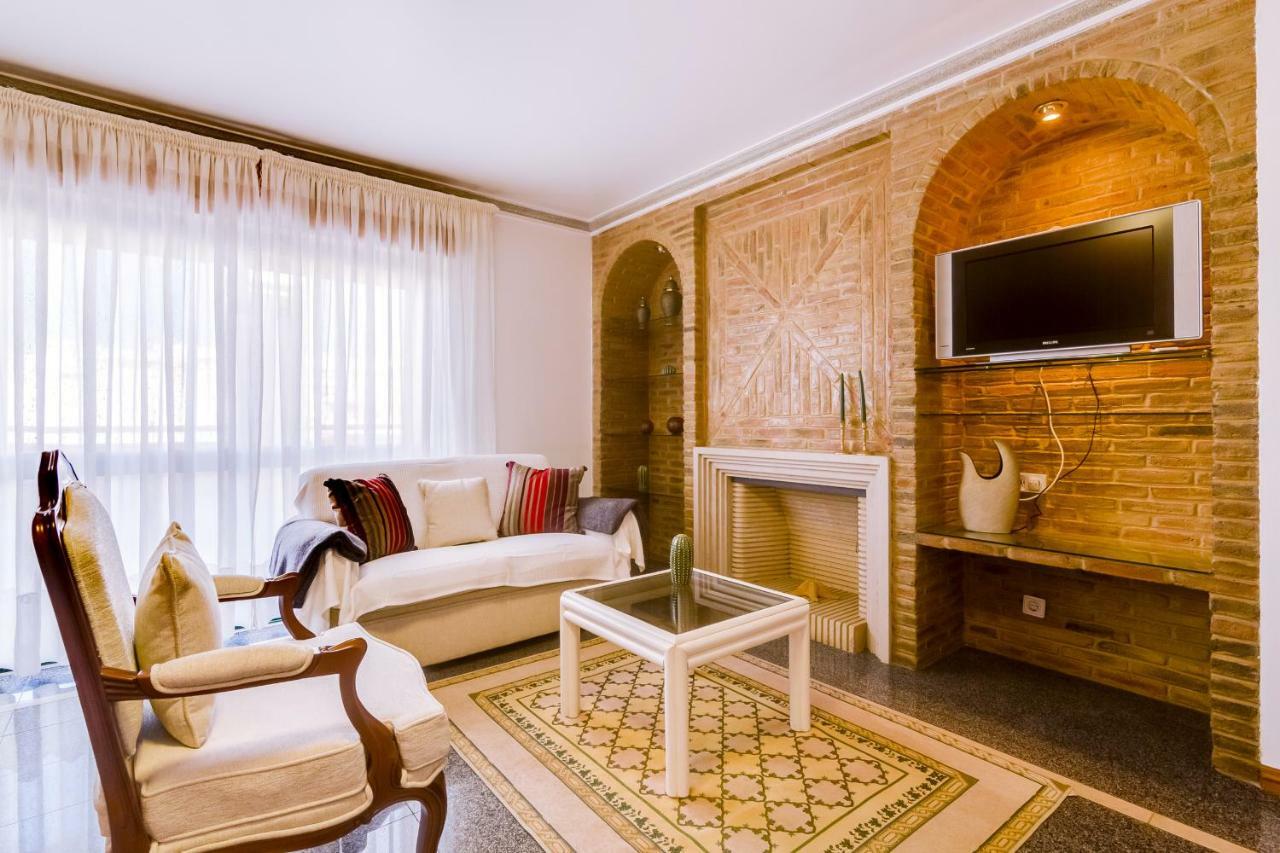 Palma - 4 Bed Near The Center - *