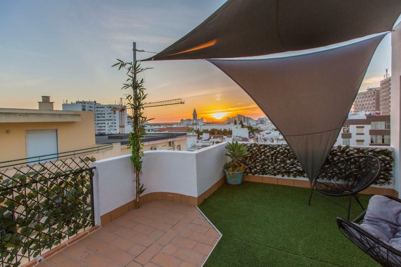 Maria Rita Rooftop