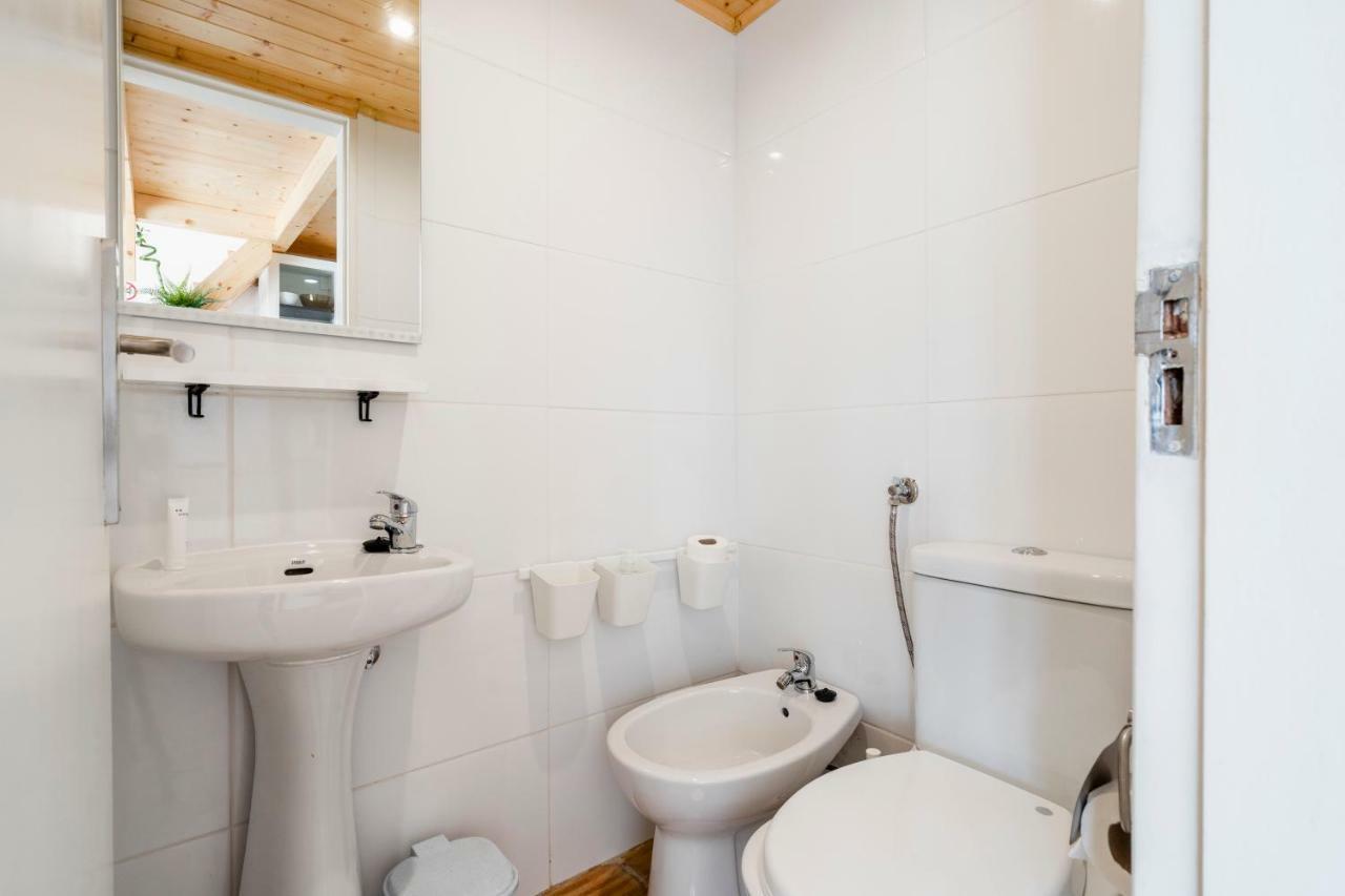 #farocarmolodge Private Downtown & Free Parking Faro